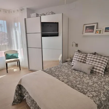 Piso Paseo Maritimo Lägenhet *